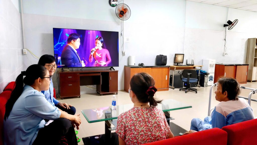 Xem TV